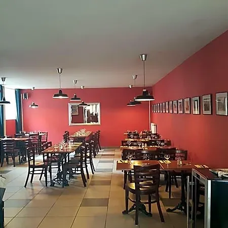 Otel Au Pigeon Blanc 3*
