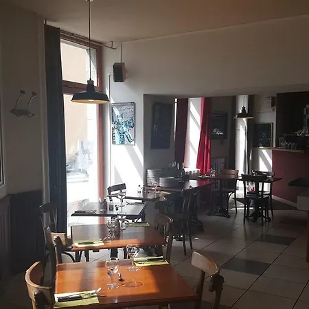 Au Pigeon Blanc 3* Andouillé