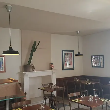 Hotel Au Pigeon Blanc 3*