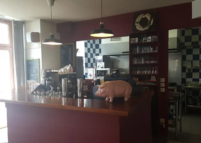 Hotel Au Pigeon Blanc 3*